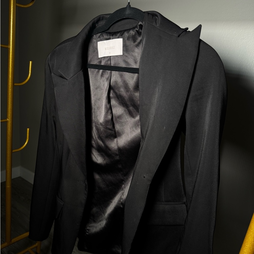 Black meshki blazer
